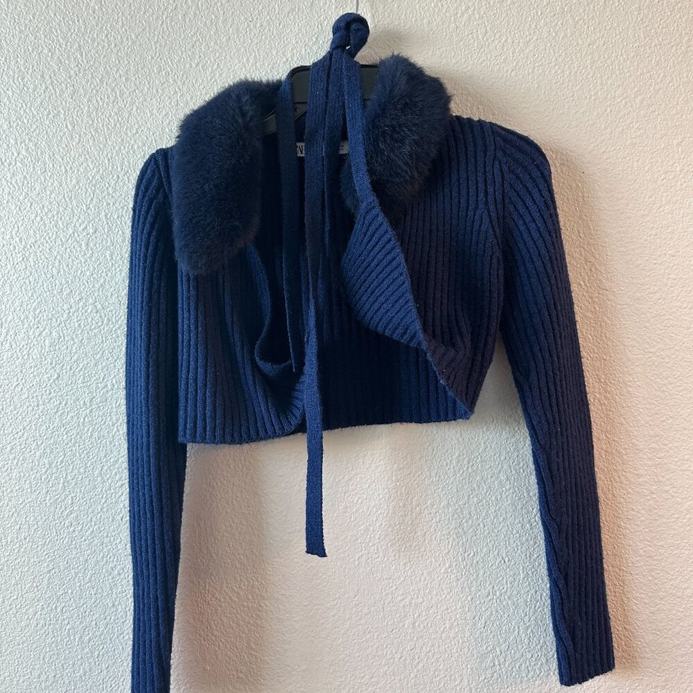 Zara Ribbed Wrap Blue Long Sleeve with Faux Fur Collar